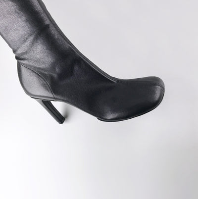 CALA BLACK