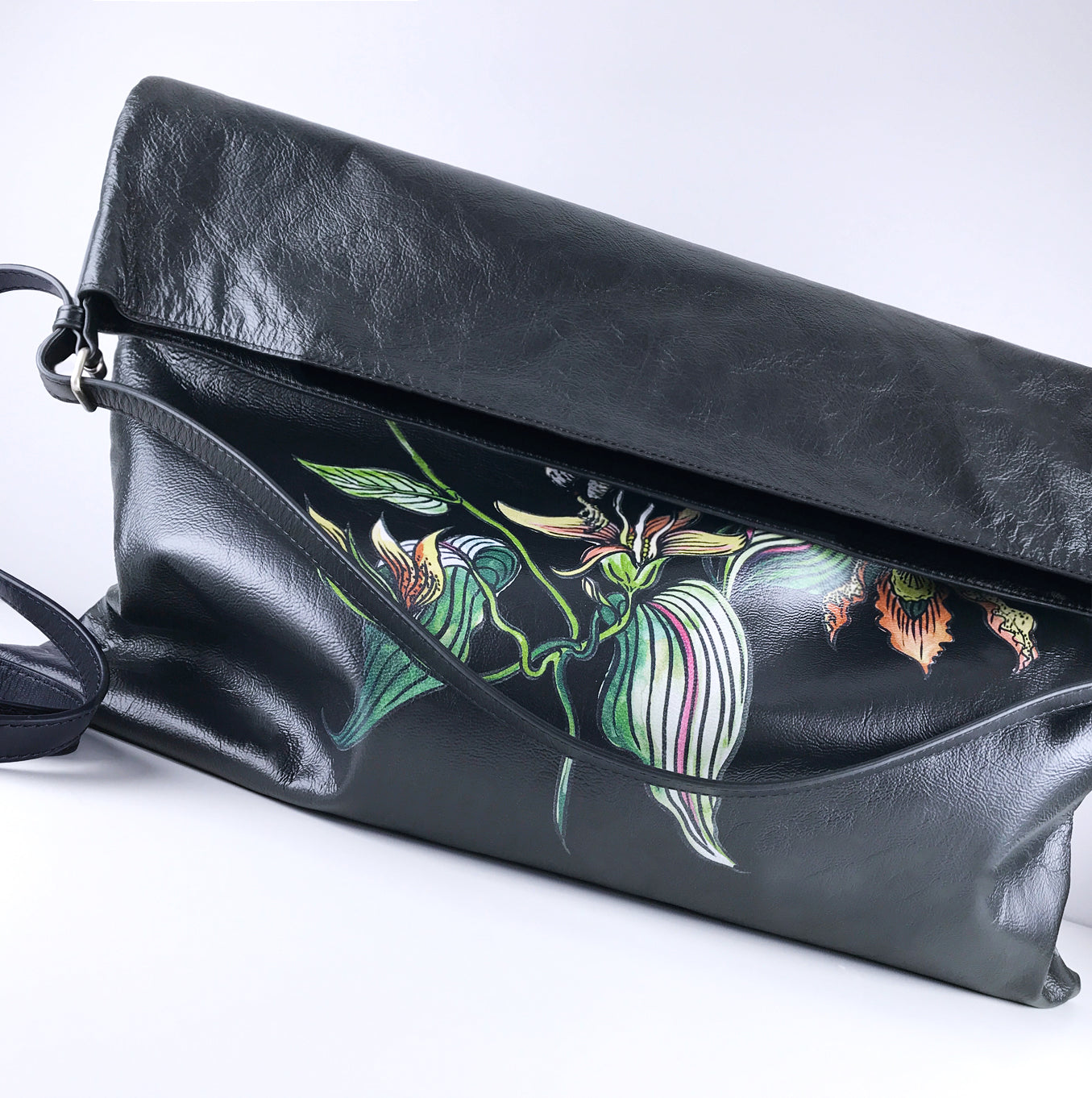 BIRD & FLORA