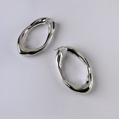 HOOP EARRING