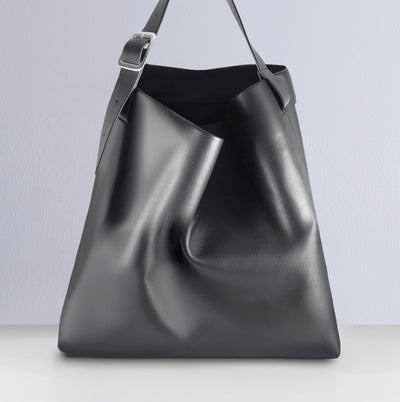 SQUARE BELT HOBO