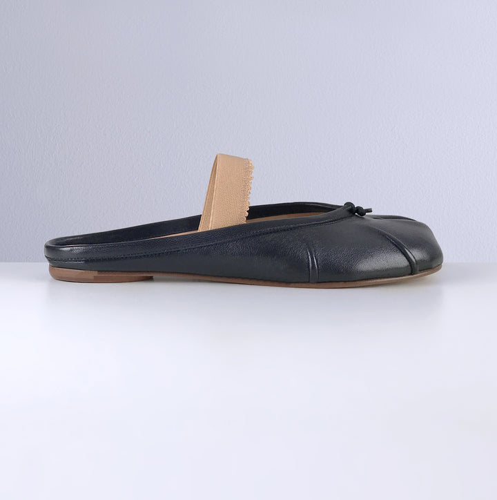 【関税＆送料込み】Maison Margiela Tabi Elastic Band Mule S Maison Margiela Tabi Ballerina Mule Elastic Band - Black – Kith