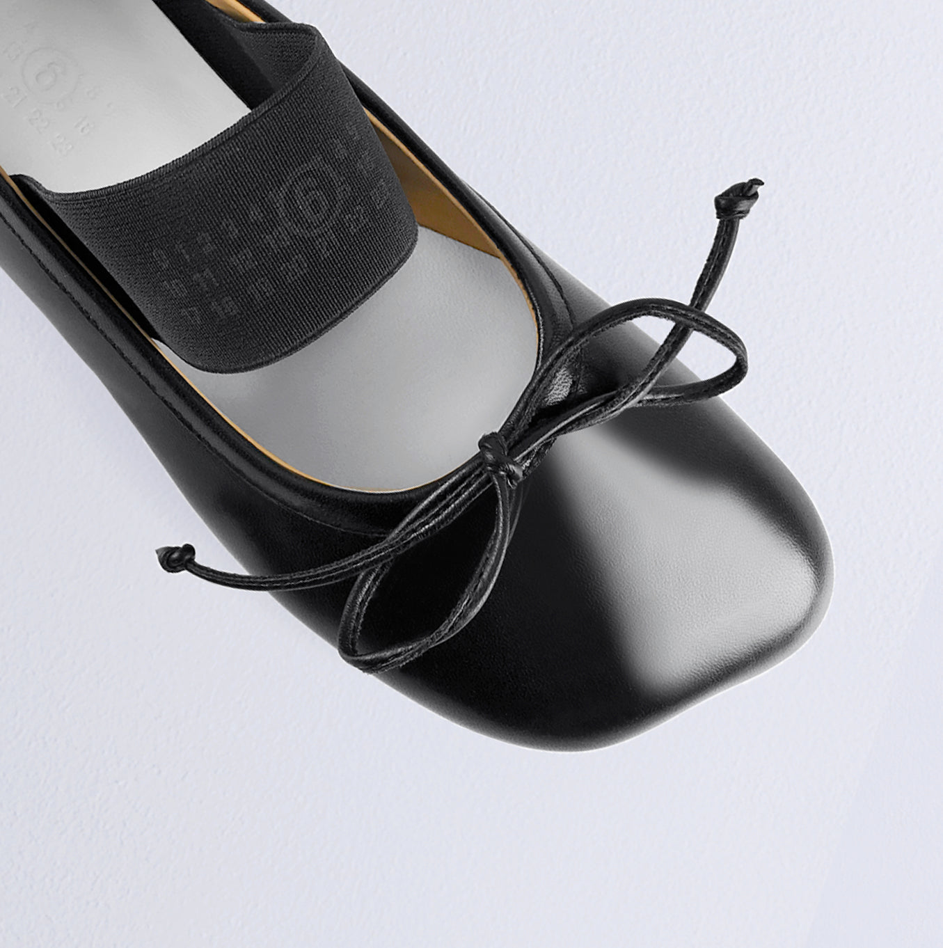 ANATOMIC ELASTIC BALLERINAS