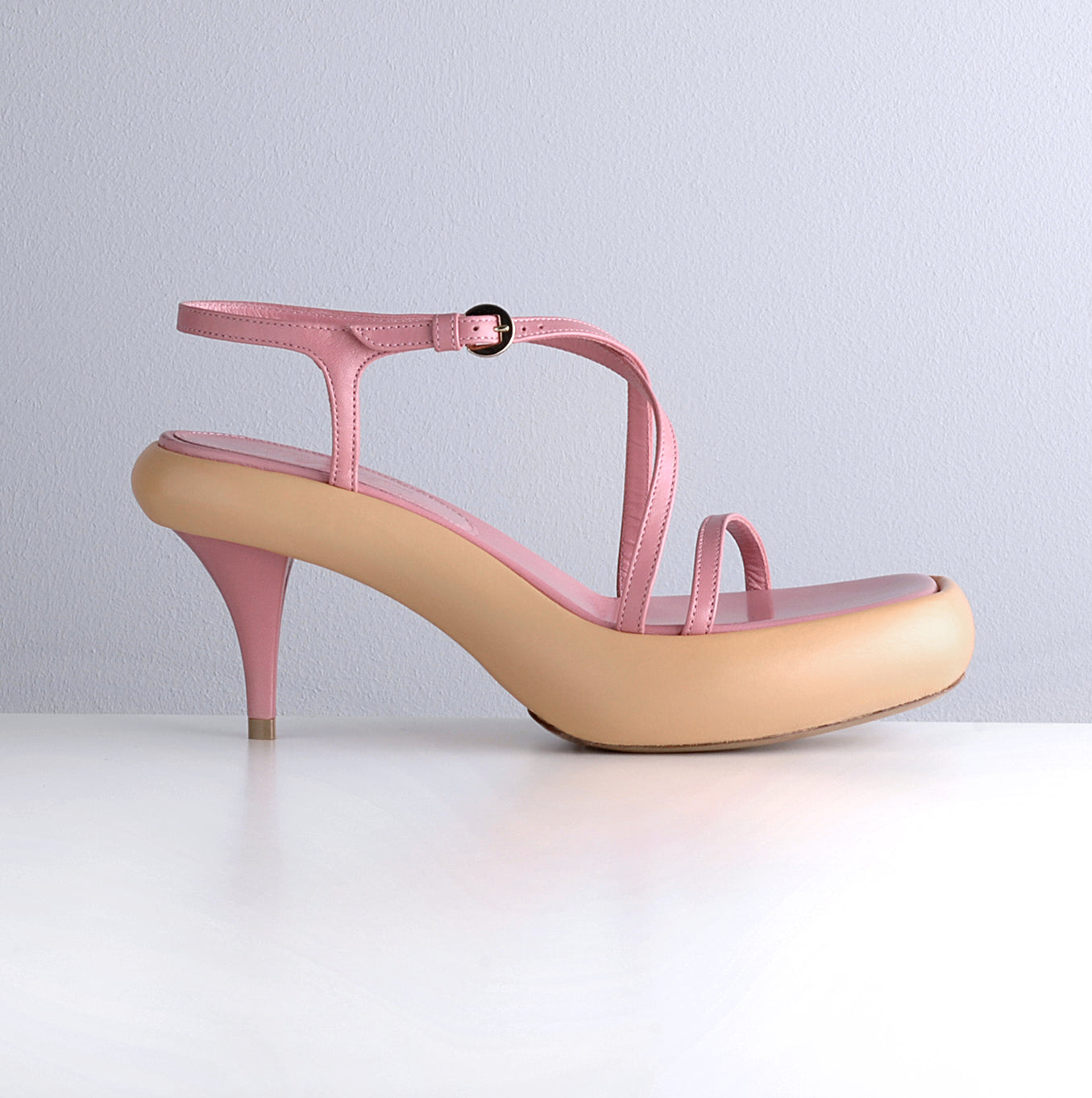 SANDAL